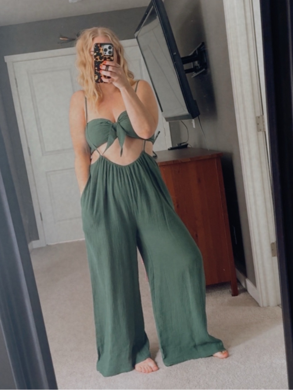 Bluivy Green Wide-Leg Jumpsuit with Matching Tied Top